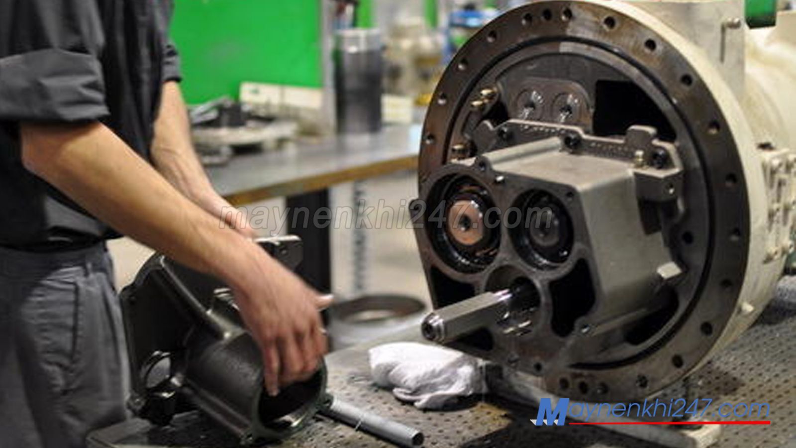 sua-chua-may-nen-khi-truc-vit