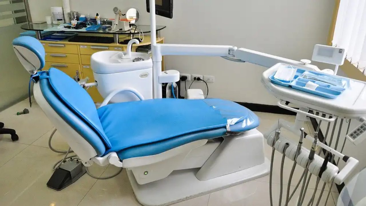 Chọn máy nén khí nha khoa dựa trên quy mô của phòng khám