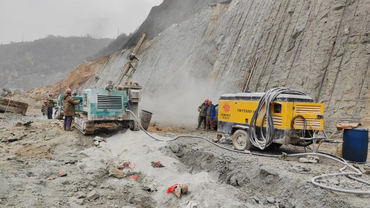 Ứng dụng máy nén khí (Phần 2) - Ứng dụng điều khiển hệ thống máy móc khai thác