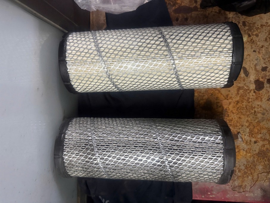 Bảo dưỡng M&aacute;y n&eacute;n kh&iacute; Kobelco 7.5kW cho kh&aacute;ch h&agrave;ng ng&agrave;nh Sửa chữa &ocirc; t&ocirc; tại Bắc Ninh