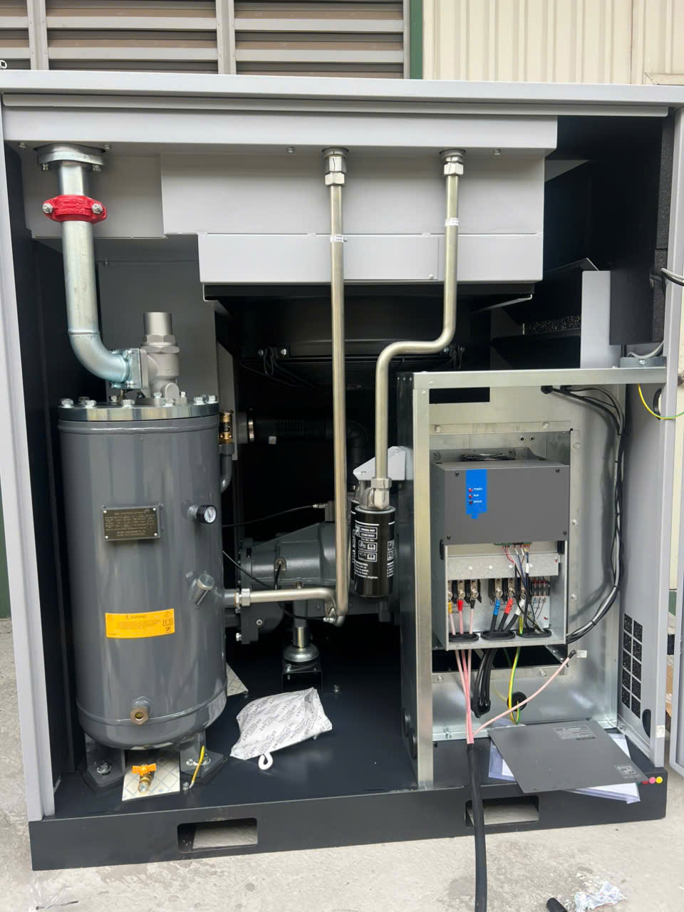 Lắp đặt Bộ Máy nén khí trục vít Mark 55kW cho khách hàng ngành Sản xuất nhựa tại Hải Phòng