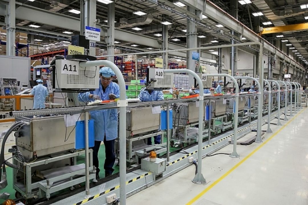 Ứng dụng m&aacute;y n&eacute;n kh&iacute; trong nh&agrave; m&aacute;y điện