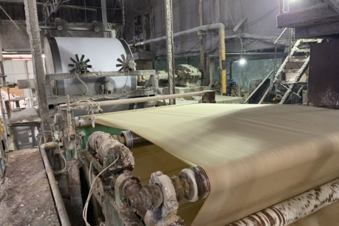 Ứng dụng m&aacute;y n&eacute;n kh&iacute; trong sản xuất giấy