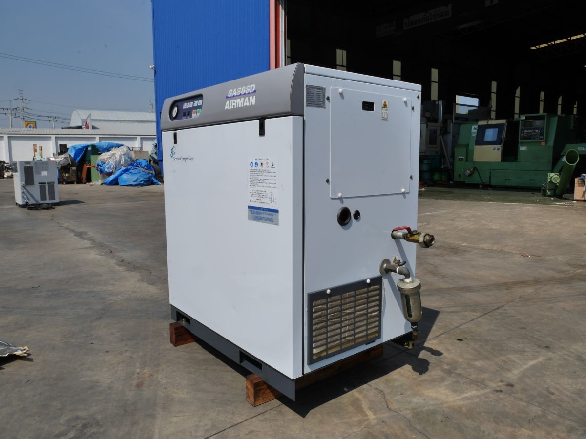 M&aacute;y n&eacute;n kh&iacute; trục v&iacute;t 7.5kW Airman model SAS8SD