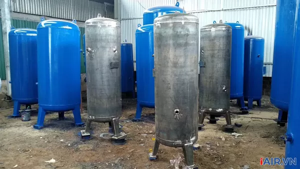 IAIR Việt Nam cung cấp đa dạng m&aacute;y n&eacute;n kh&iacute; với nhiều dung t&iacute;ch b&igrave;nh chứa