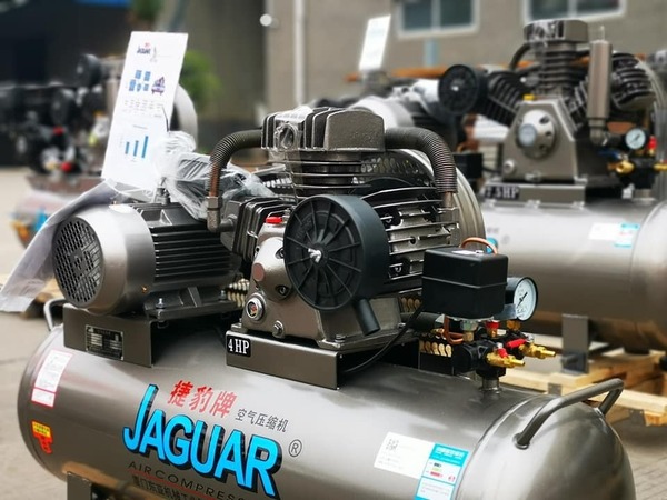 Máy nén khí thương hiệu Jaguar có công suất lớn, chạy êm và hạn chế rung lắc