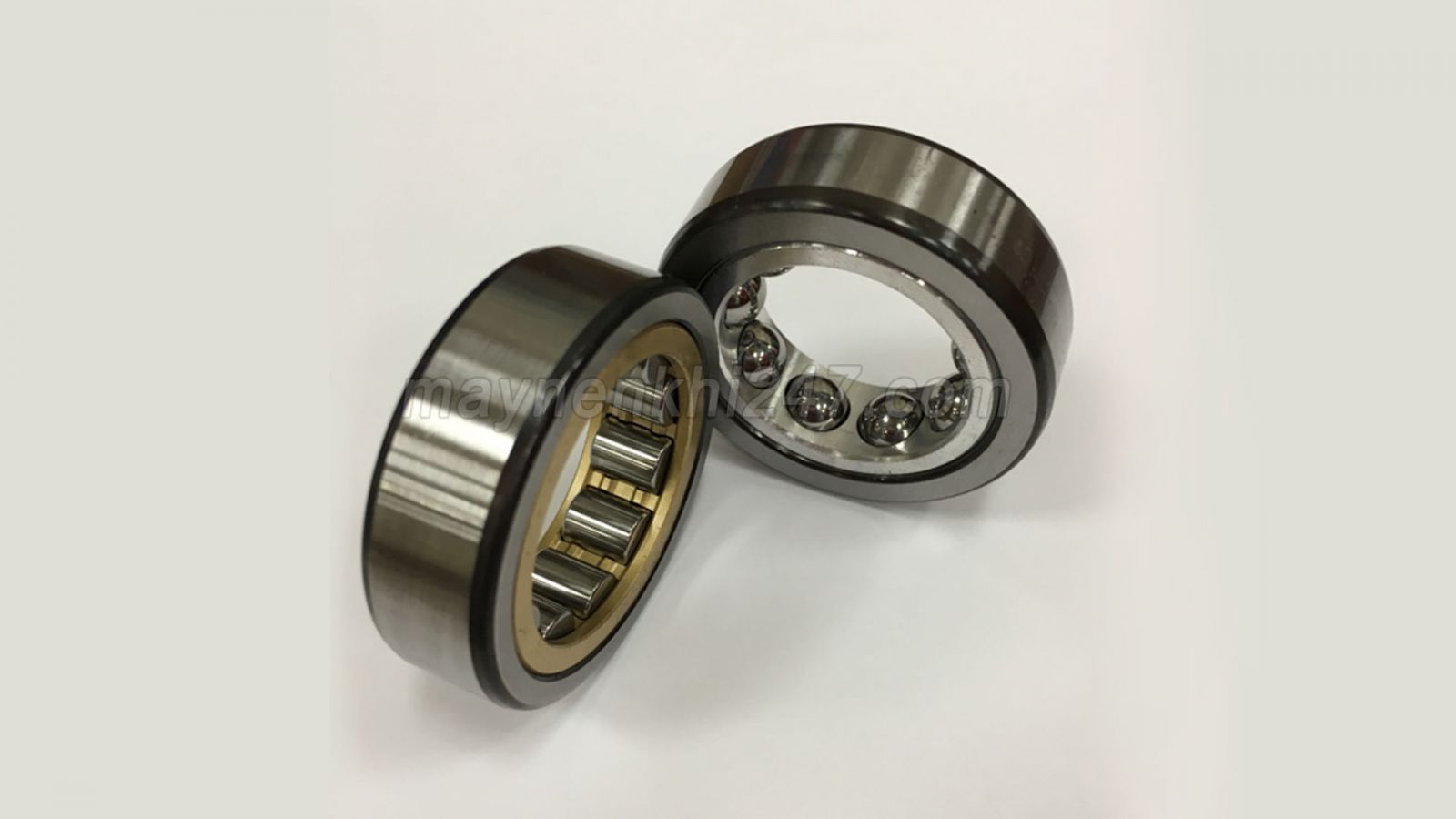 vong-bi-may-nen-khi-truc-vit-kobelco