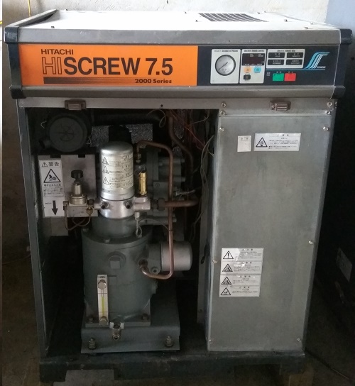 may-nen-khi-hitachi-cu-7.5-kw