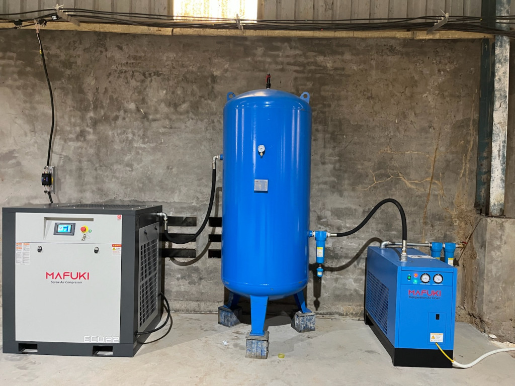 máy nén khí trục vít mafuki 22kw